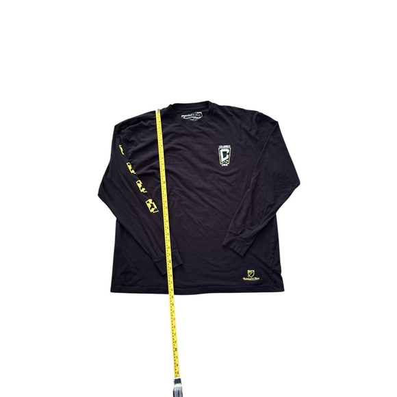 Columbus Crew Mitchell & Ness Long Sleeve T Shirt Men Size XXL - Picture 3 of 5